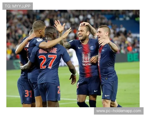 巴黎FC时隔46年重返法甲，通过青训本土化重塑首都足球文化