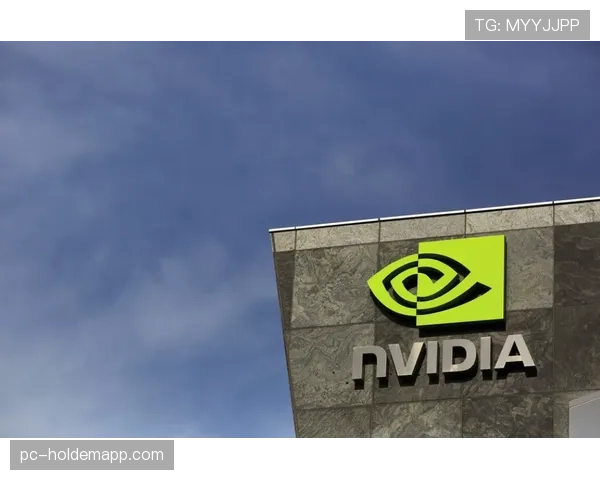 “马赛检察院起诉一男子涉嫌在网络散布针对球员的种族主义言论”